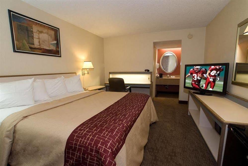 Bay Inn On Busch Tampa Dış mekan fotoğraf