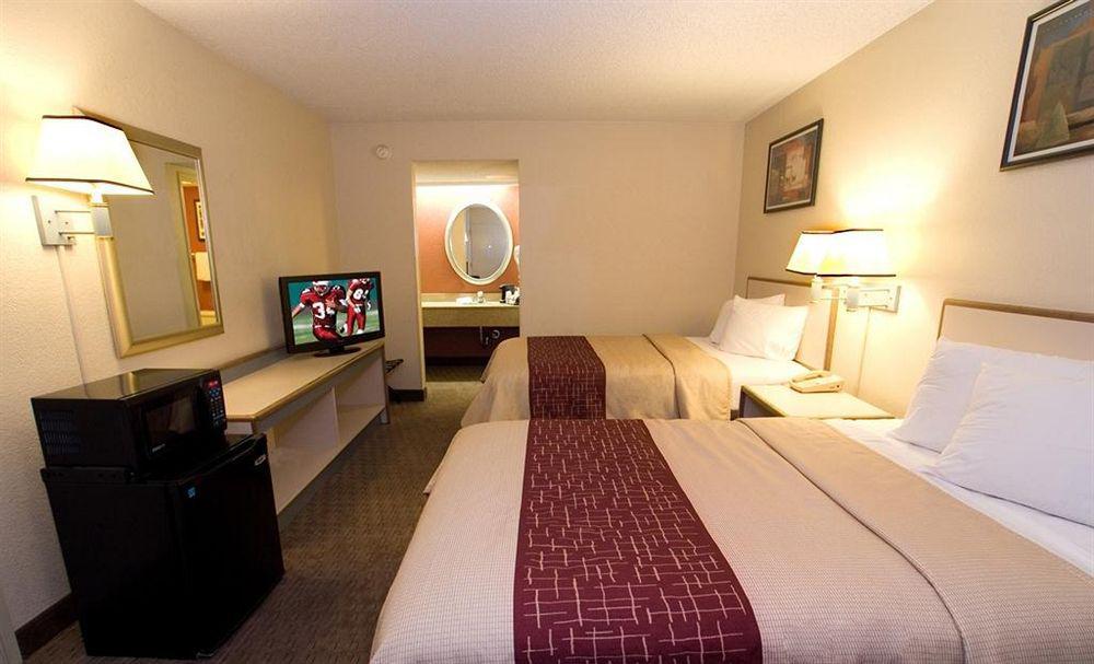 Bay Inn On Busch Tampa Oda fotoğraf